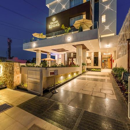 Grand Regal Hotel Chandoli Kültér fotó