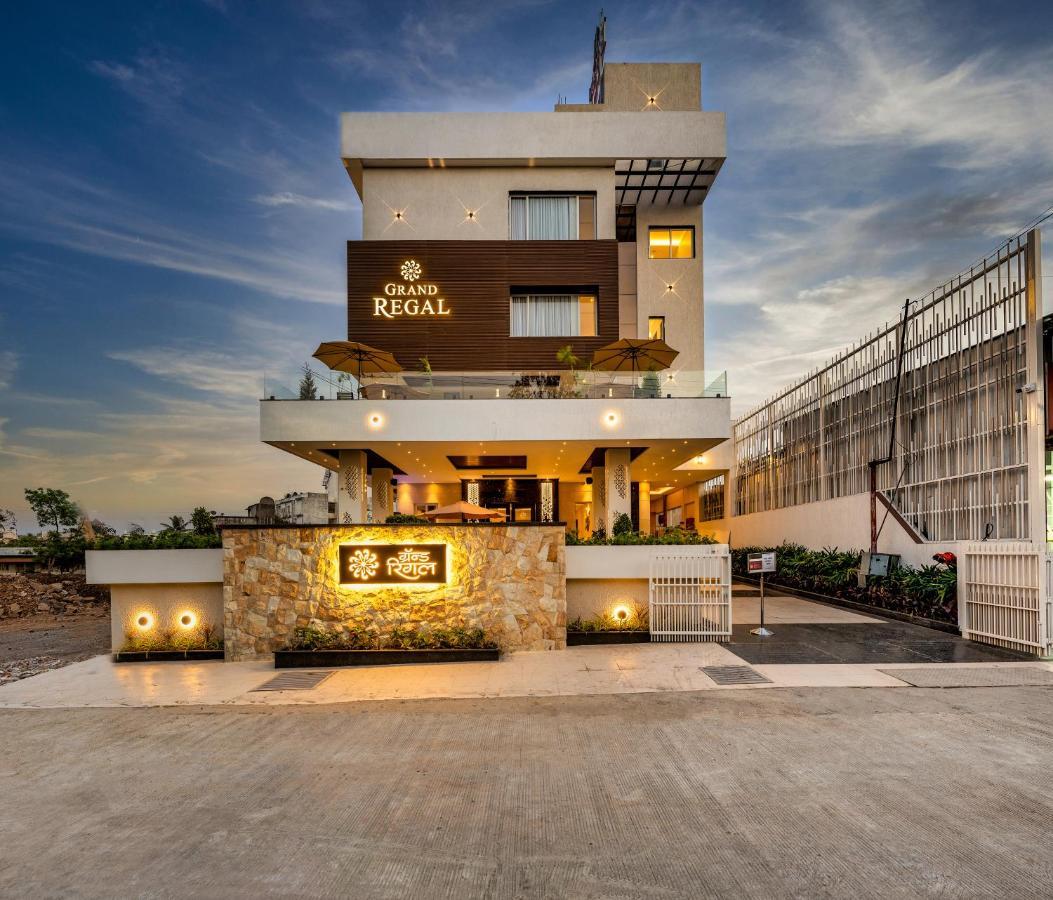 Grand Regal Hotel Chandoli Kültér fotó