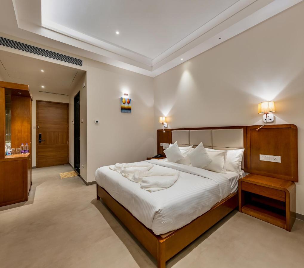 Grand Regal Hotel Chandoli Kültér fotó