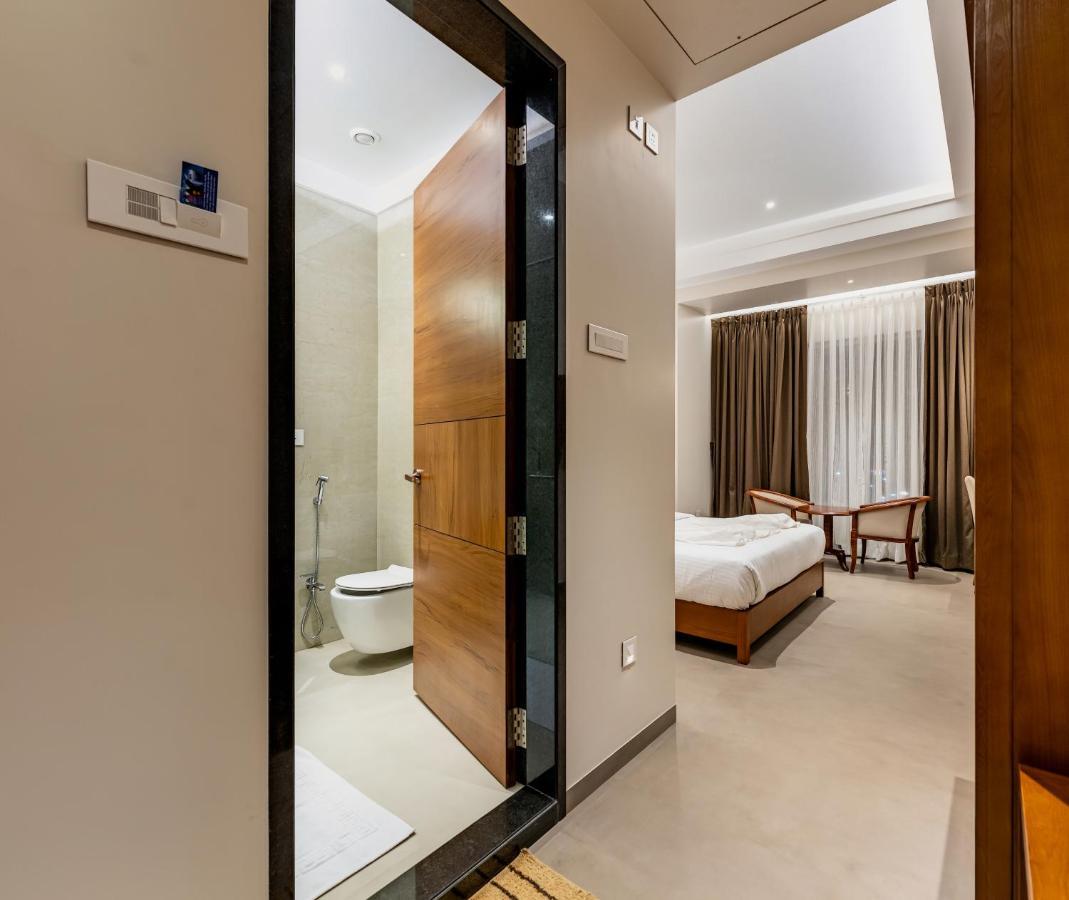 Grand Regal Hotel Chandoli Kültér fotó